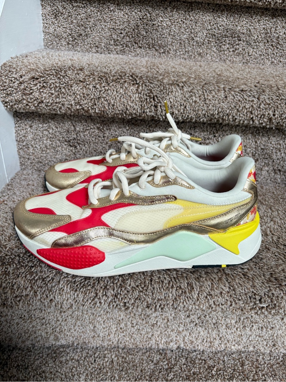 Puma Gold bear Men’s White Sneakers with Yellow, Gold and Red Accent Print
